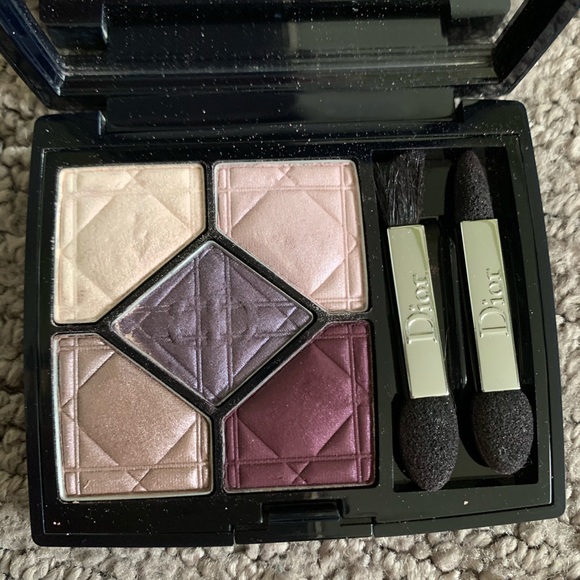 Dior 5 color eyeshadow palette 157 Magnify